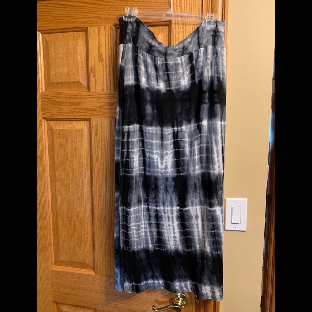 AGB maxi skirt